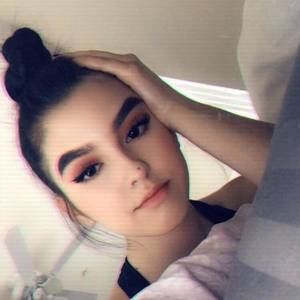 Meet your Posher, Mariana